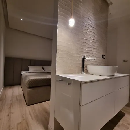 Villa New 